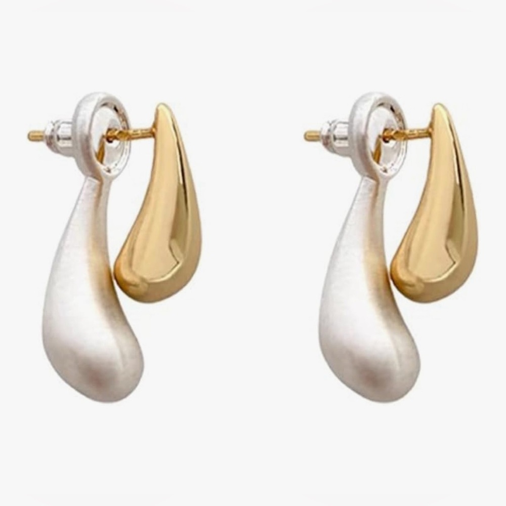 Elegant Nordstrom Silver & Gold Teardrop dangle earrings